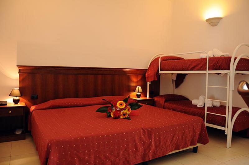 Agri Hotel Conte Salentino Sant Isidoro  Exterior photo